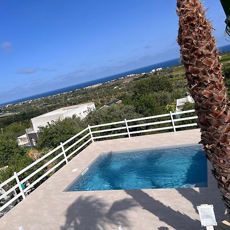 Agriturismoeloropizzuta Lido di Noto Bagian luar foto