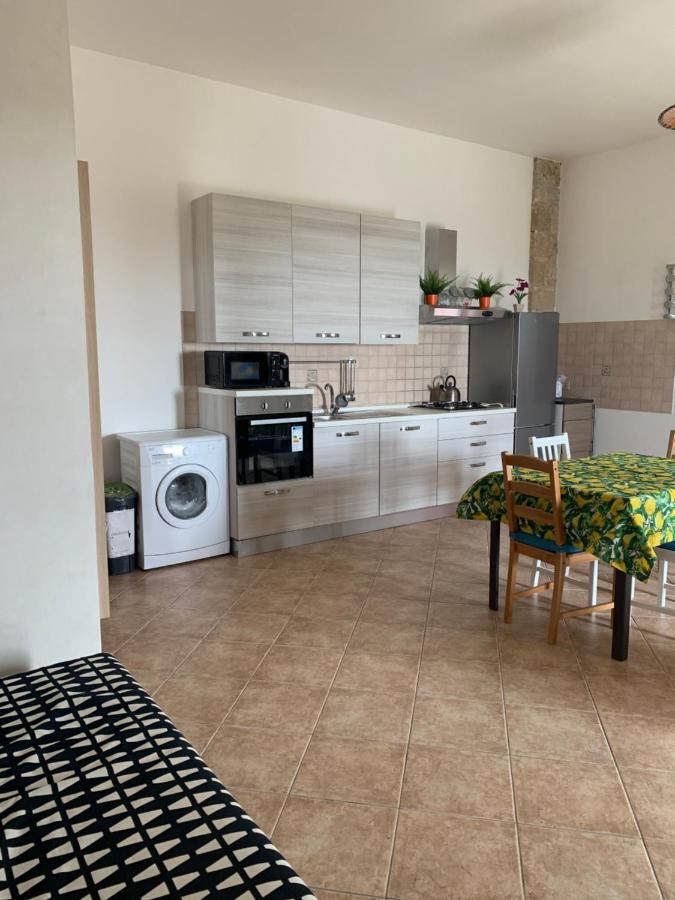 Agriturismoeloropizzuta Lido di Noto Bagian luar foto