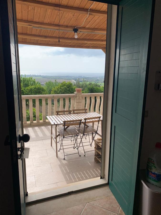 Agriturismoeloropizzuta Lido di Noto Bagian luar foto