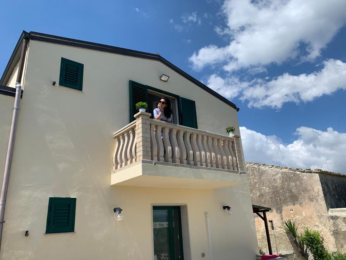 Agriturismoeloropizzuta Lido di Noto Bagian luar foto