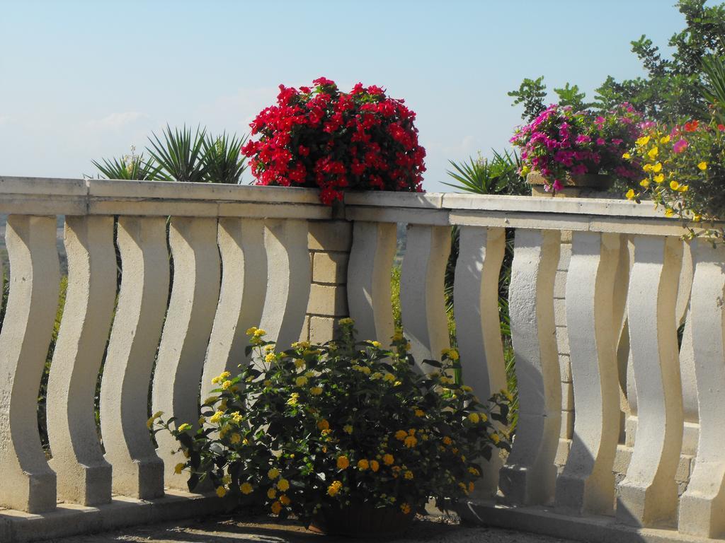 Agriturismoeloropizzuta Lido di Noto Ruang foto