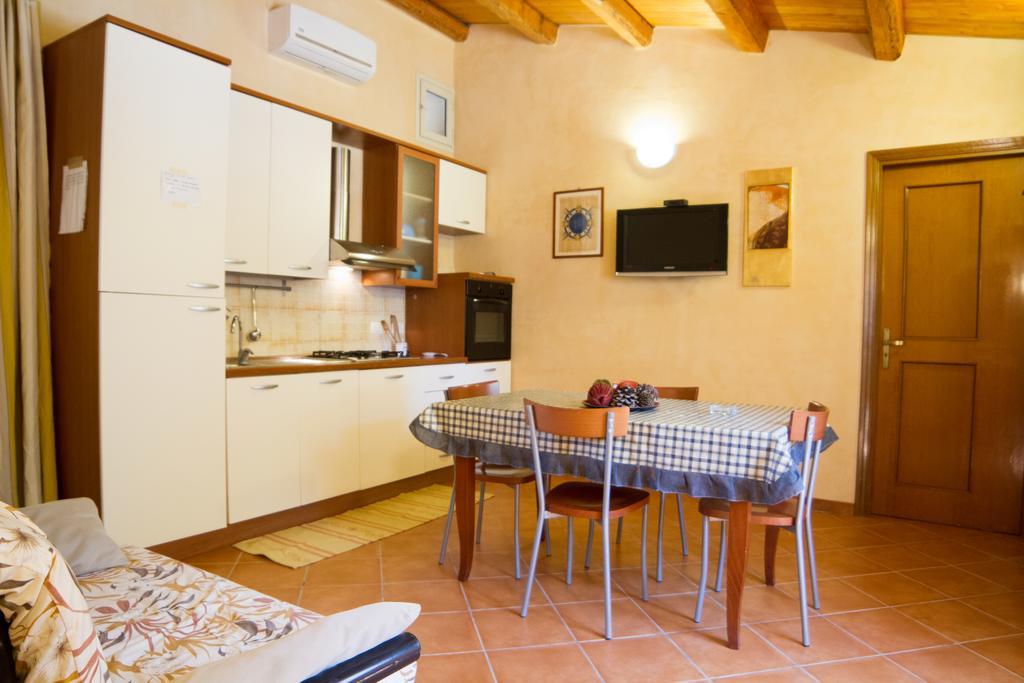 Agriturismoeloropizzuta Lido di Noto Bagian luar foto