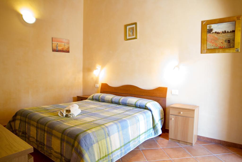 Agriturismoeloropizzuta Lido di Noto Bagian luar foto