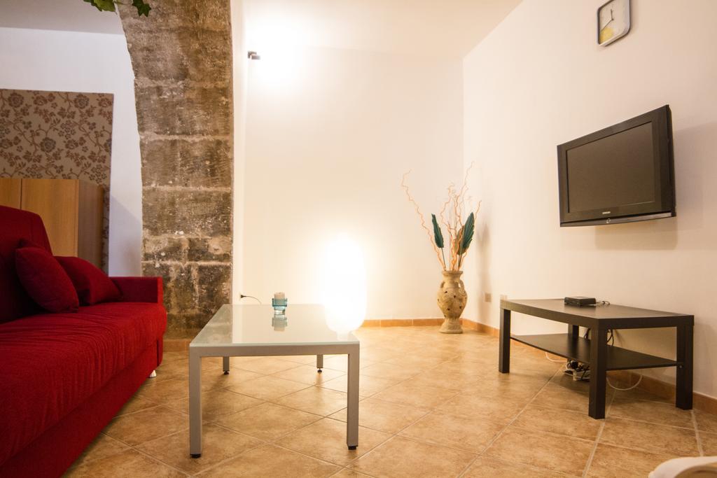 Agriturismoeloropizzuta Lido di Noto Bagian luar foto
